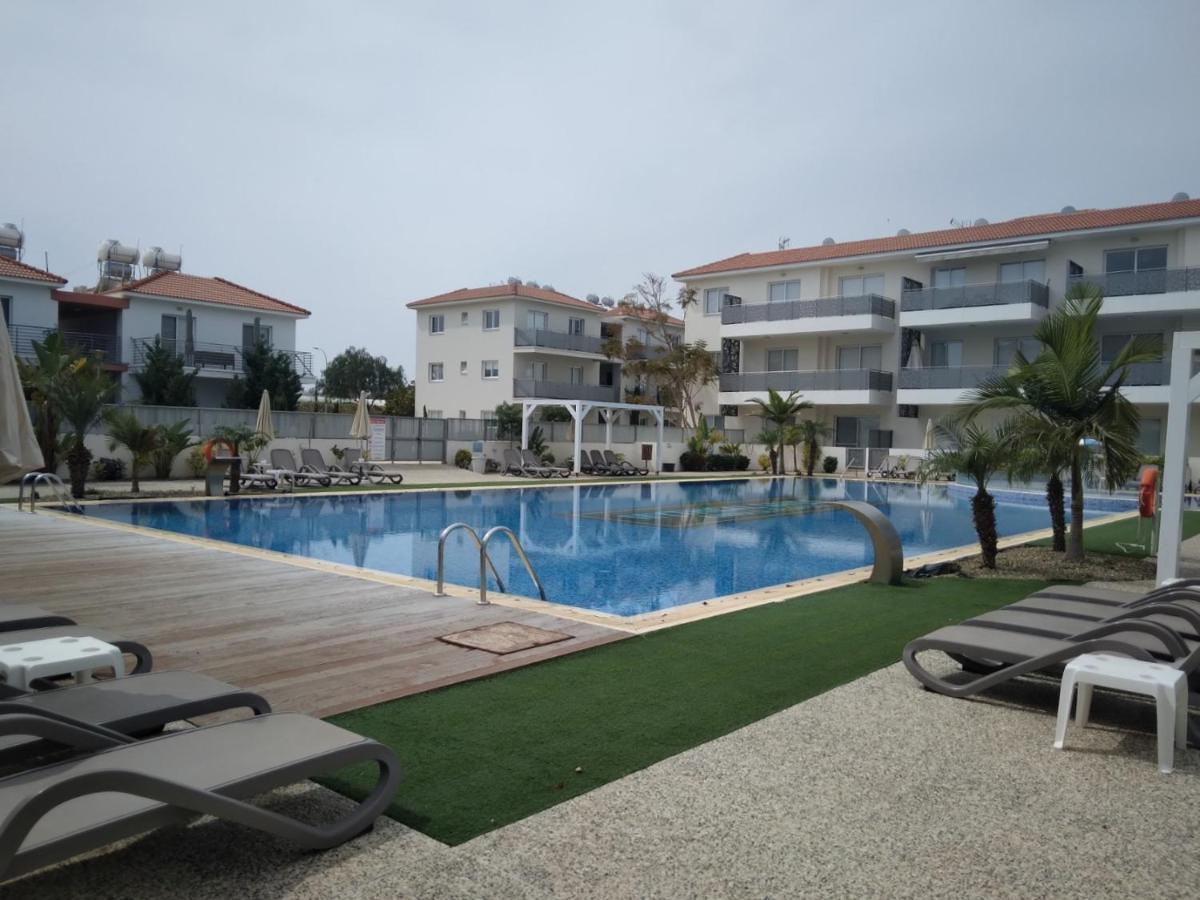 Sweet Retreat Lägenhet Paralimni Exteriör bild