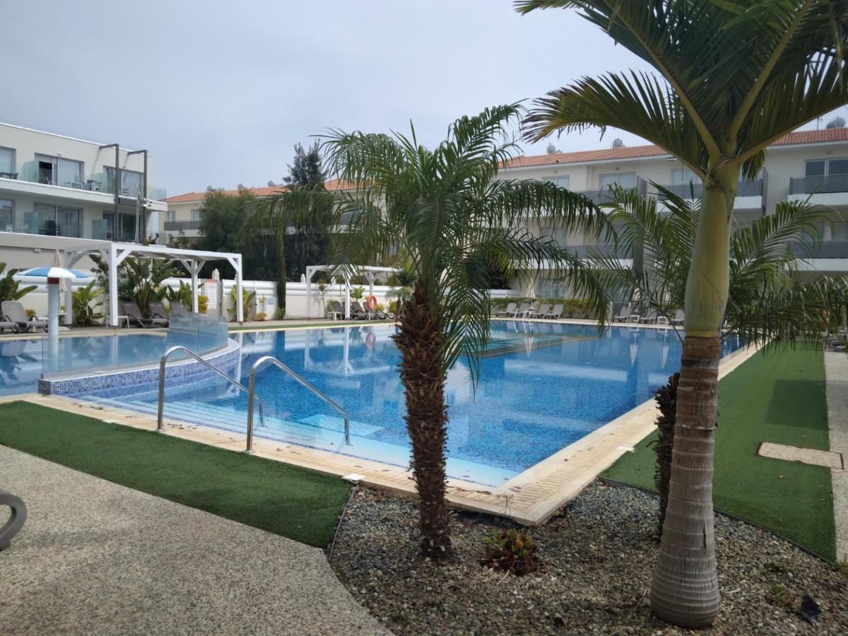 Sweet Retreat Lägenhet Paralimni Exteriör bild